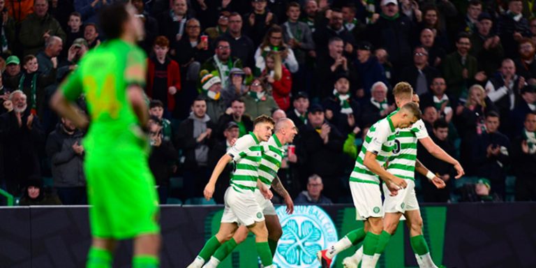 Video Celtic Fans Brilliant Reaction When Aik Fans Kicked Off Latest