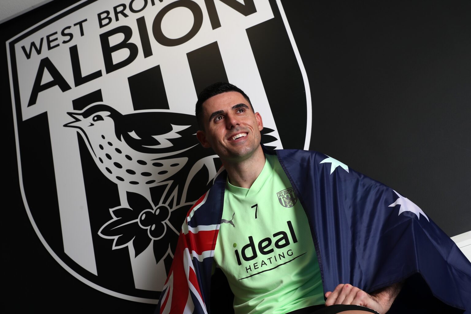 Tom Rogic Released | Latest Celtic News