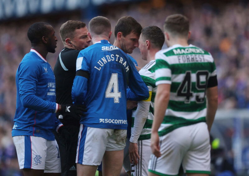 Chris Sutton's Reaction To Ridiculous Ibrox Flashpoint | Latest Celtic News