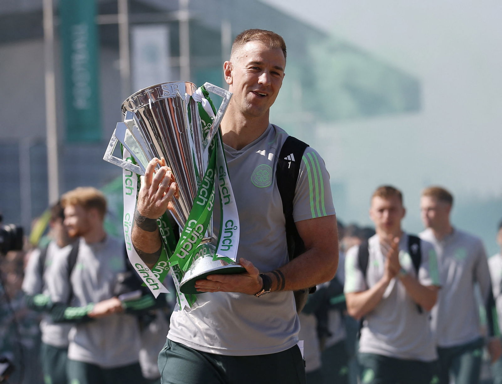 Watch: Special Moment Green Brigade Unveil Sensational Joe Hart Tribute Banner | Latest Celtic News