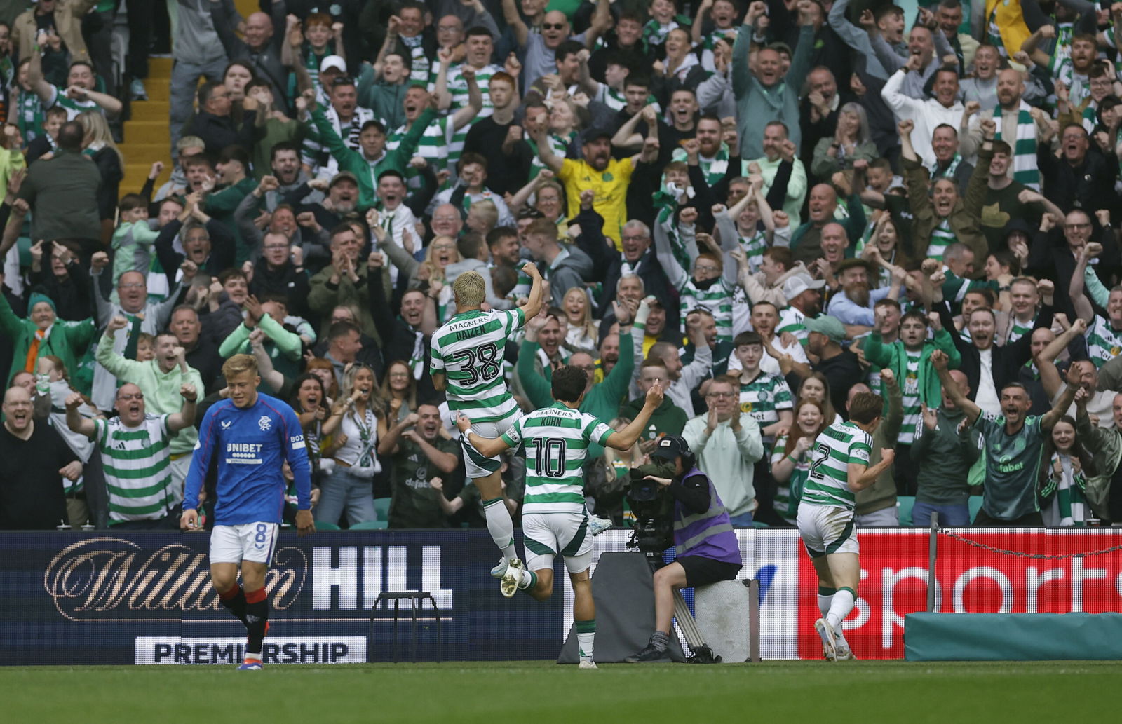 Rangers Coach Takes Swipe At Celtic | Latest Celtic News