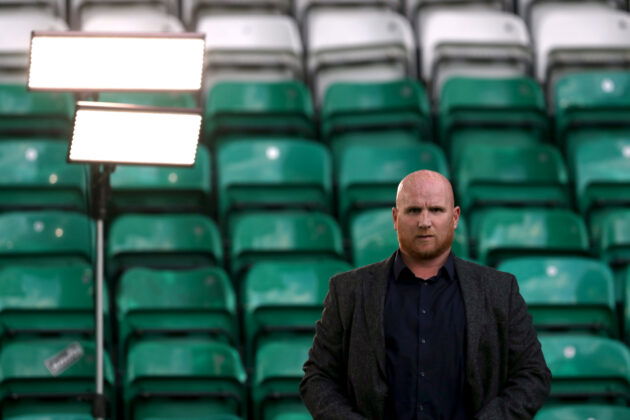 cELTIC fc jOHN hARTSON, cELTIC pARK