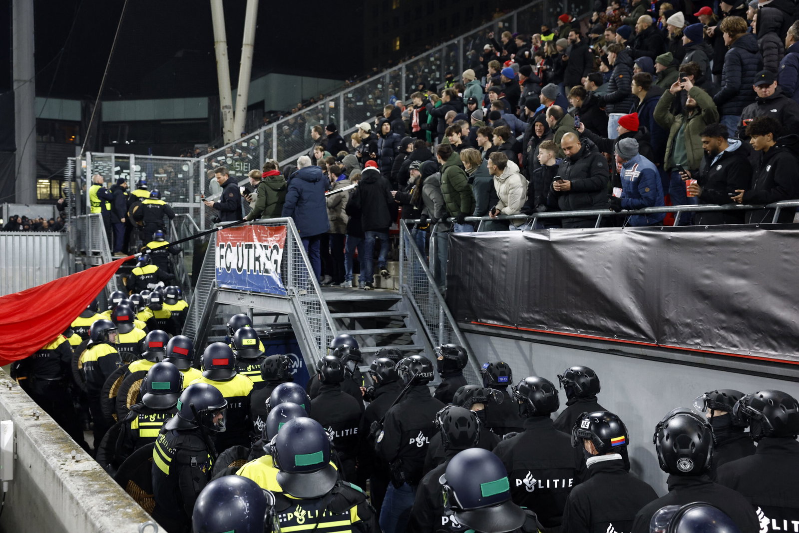 Écharpe De Football Officiel Match UEFA Europa League Real