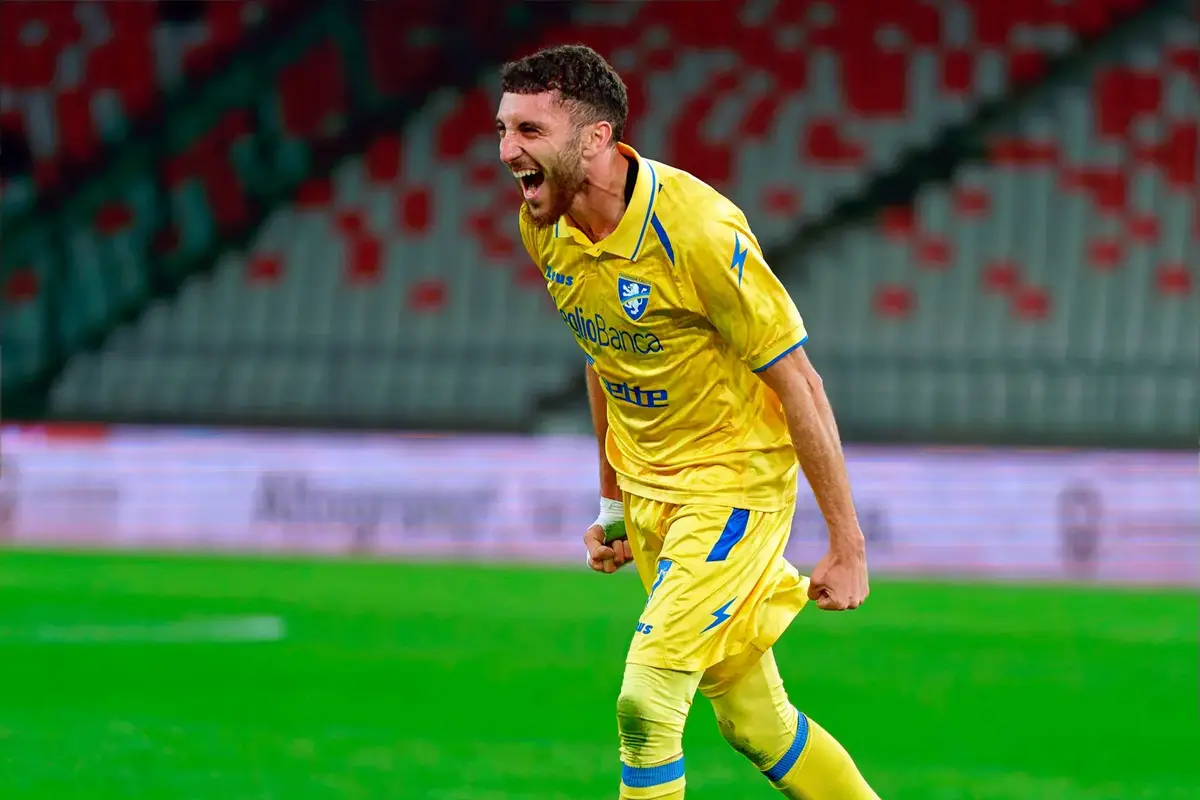 Fares Ghedjemis Emerges as Late Celtic Transfer Target