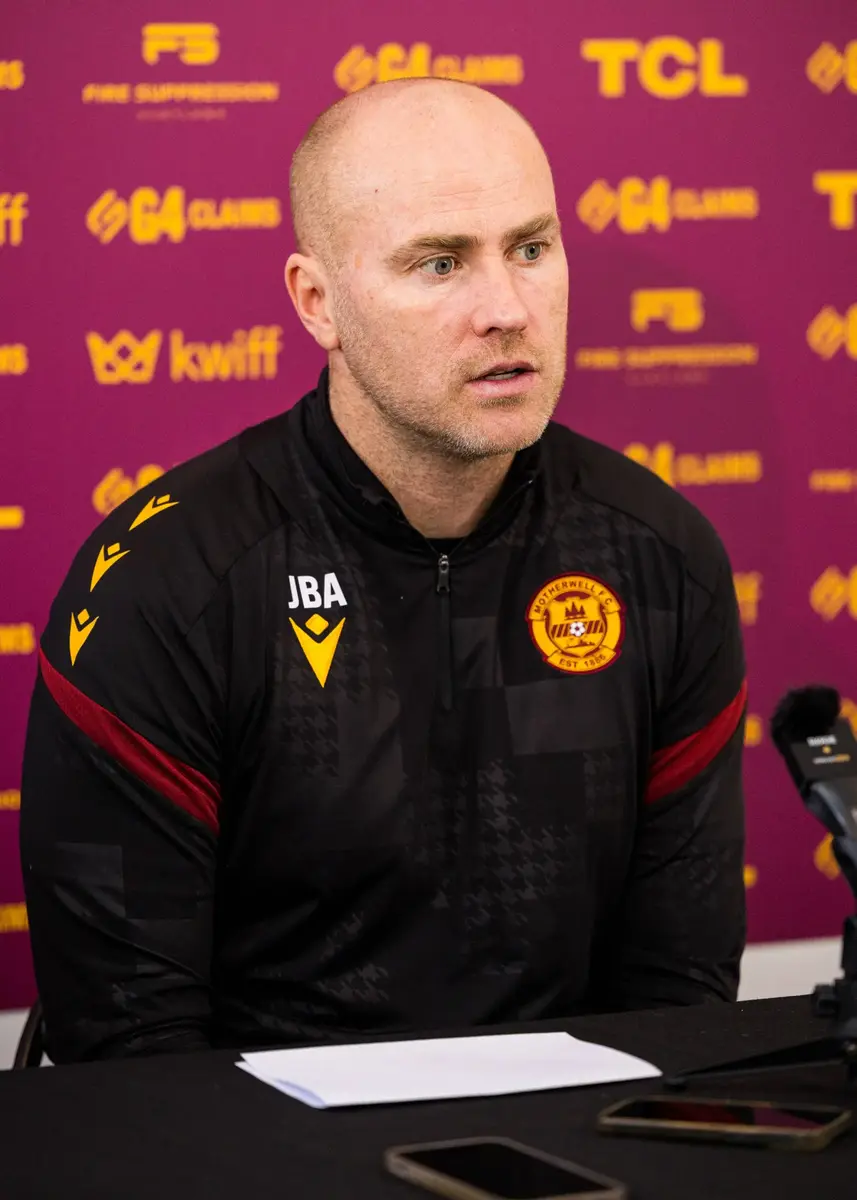 “Little Bit of Noise” – Next Celtic Manager Favourite Breaks Silence on Rumours