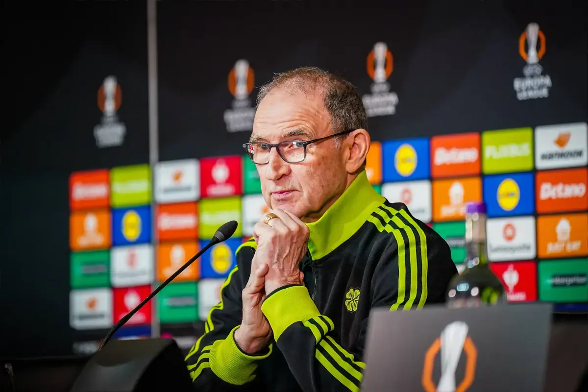 Watch: Hilarious Moment Martin O’Neill’s Celtic Press Conference is Interrupted Watch: Hilarious Moment Martin O’Neill’s Celtic Press Conference is Interrupted