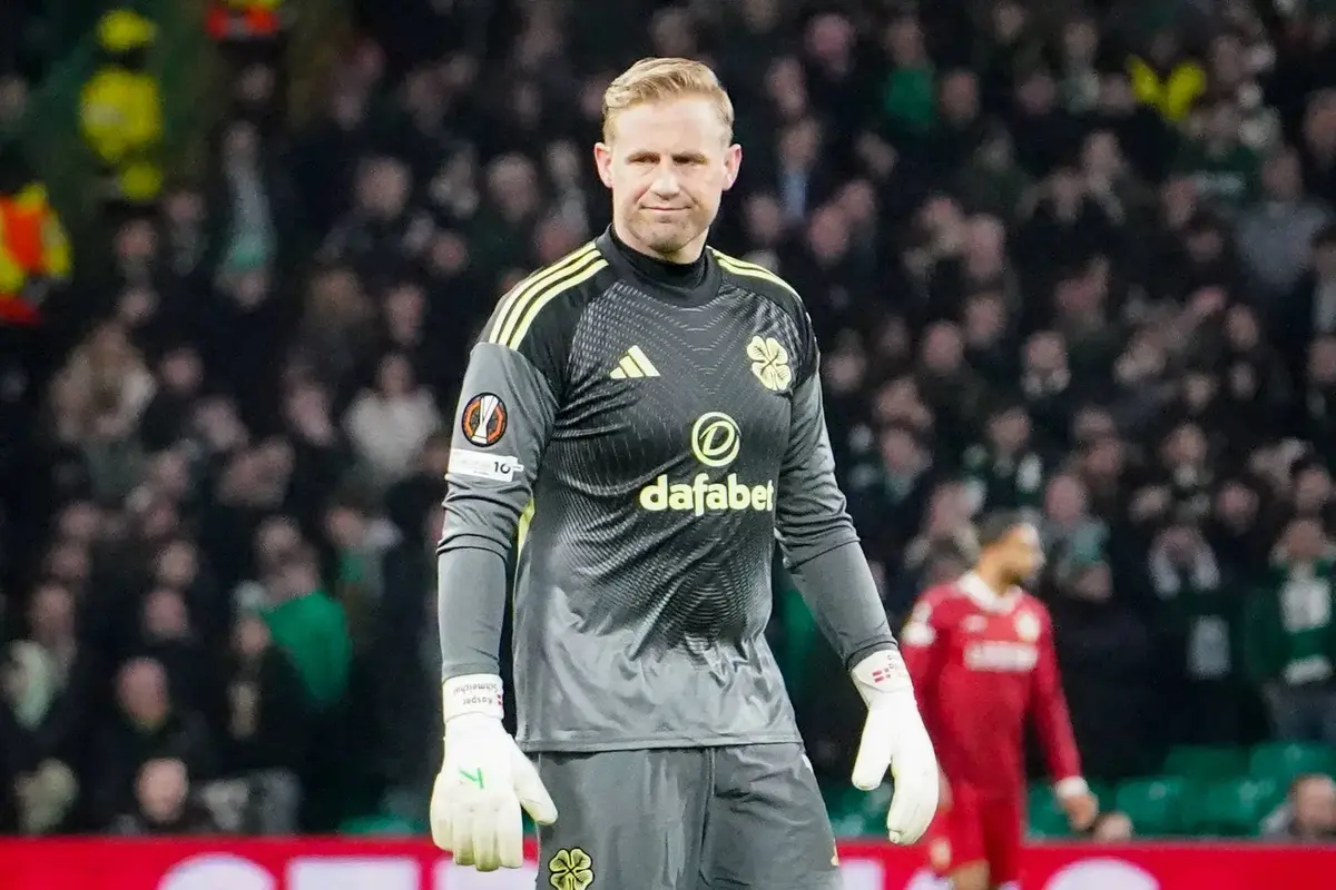 Peter Løvenkrands Slams Celtic Fans Over Schmeichel Booing