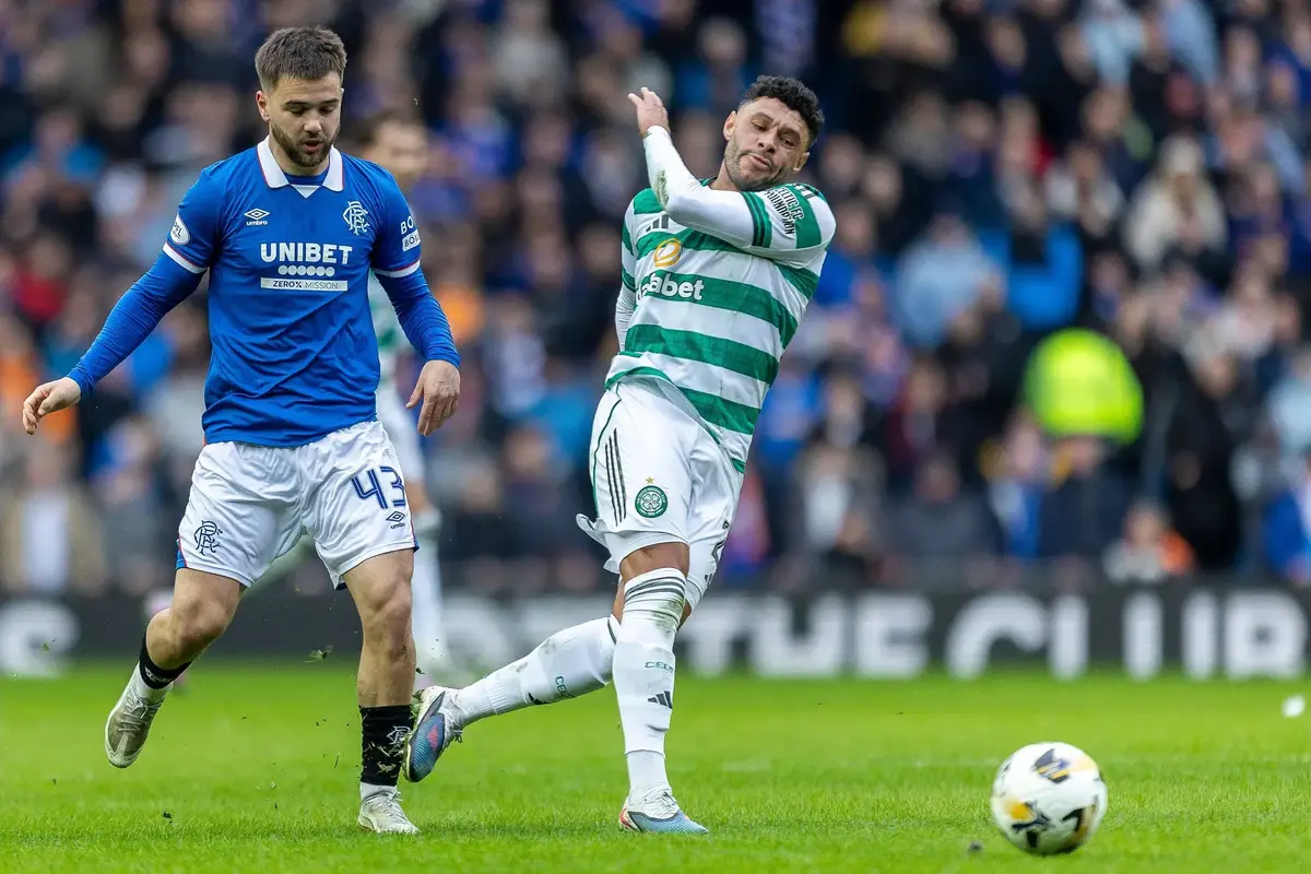 Martin O’Neill Fires Back at Oxlade-Chamberlain Critics