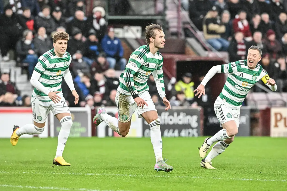 Celtic Talisman to Start at Ibrox in Unfamiliar Role?