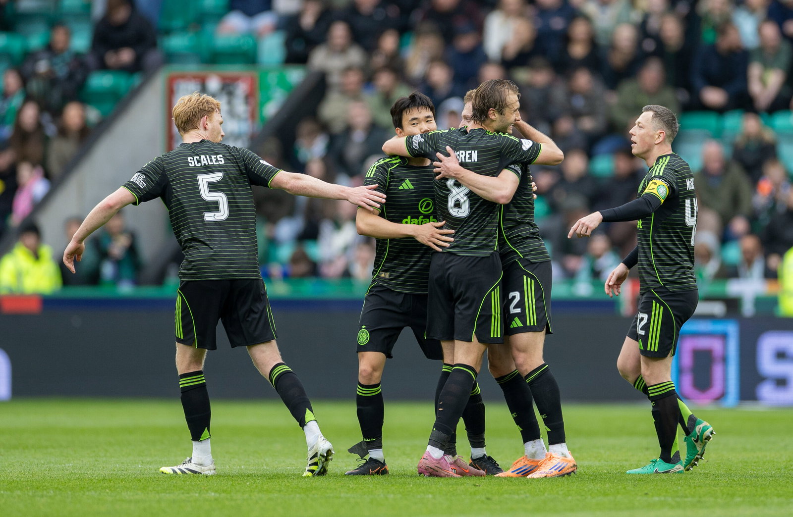 Rod Stewart Pleads for Calm Ahead of Old Firm Derby — image 4